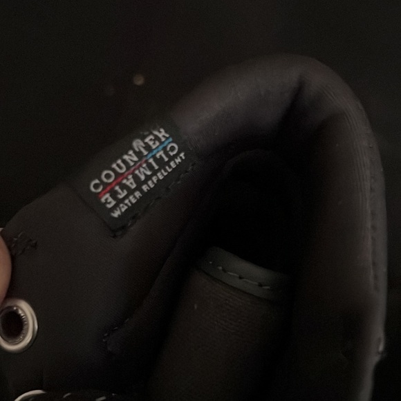 Dark Grey Converse- Wmns 6/Mens 4 - NWOT - Picture 2 of 5